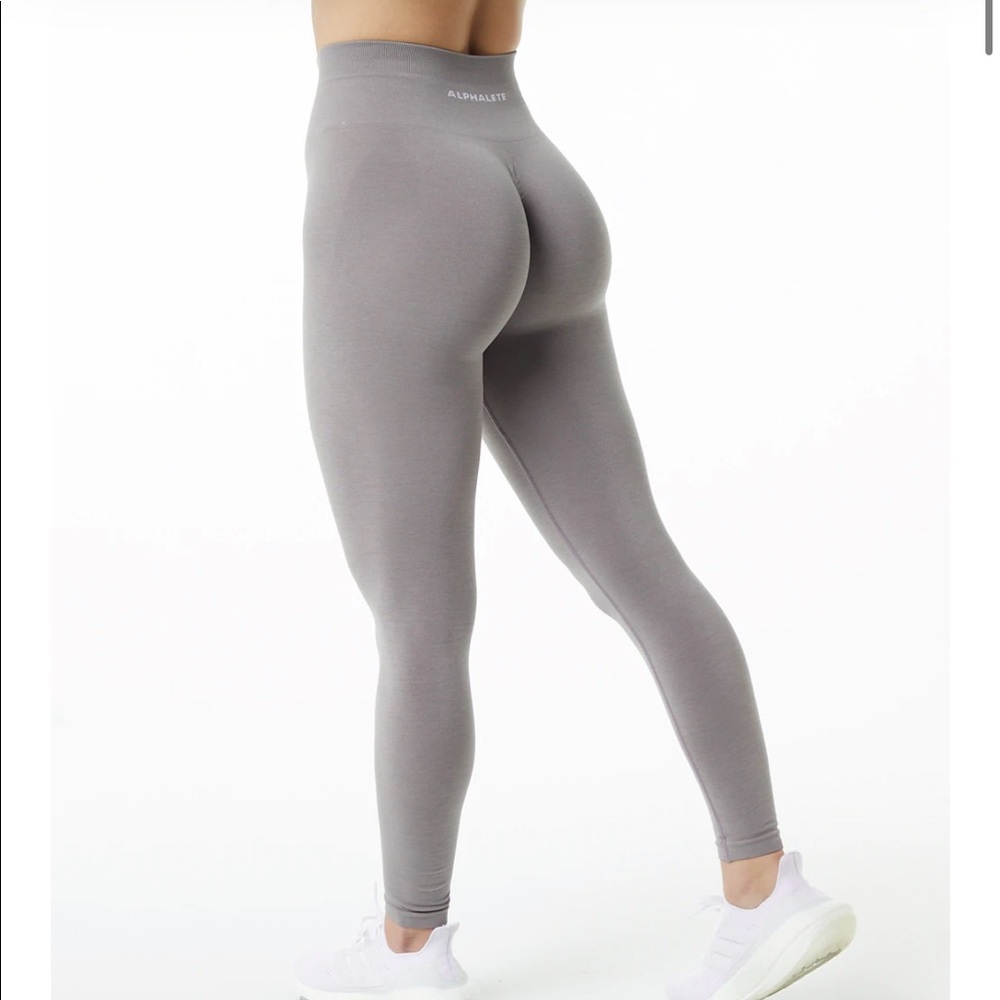Alphalete Amplify Leggings (M)